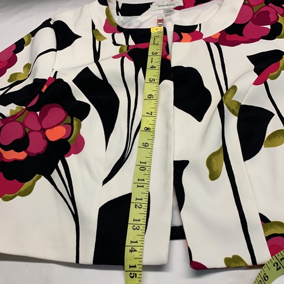 Dress Barn Crop Floral Blazer Size 14W. Vest and skirt sold separately - Picture 9 of 11